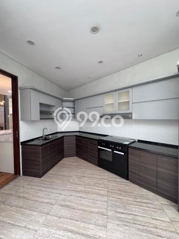 Dijual Rumah Premium dengan Fasilitas Sekitar Komplit di BSD, Tangerang Selatan Dijual Rumah Premium dengan Fasilitas Sekitar Komplit di BSD, Tangerang Selatan