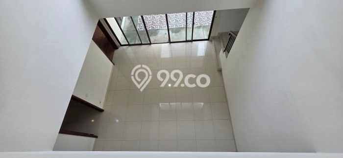 Rumah Elit Modern Tanpa Renovasi di BSD Eminent Tangerang Rumah Elit Modern Tanpa Renovasi di BSD Eminent Tangerang