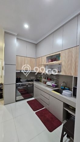 Hunian Mewah LB 200m2 Siap Huni Desain Elegan di Gading Serpong, Tangerang Hunian Mewah LB 200m2 Siap Huni Desain Elegan di Gading Serpong, Tangerang