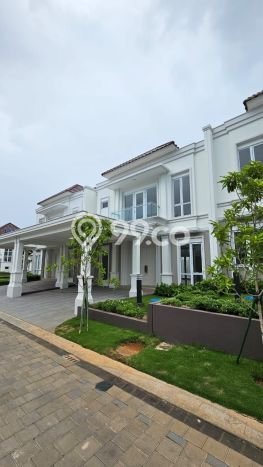 Hunian Mewah LB 200m2 Siap Huni Desain Elegan di Gading Serpong, Tangerang Hunian Mewah LB 200m2 Siap Huni Desain Elegan di Gading Serpong, Tangerang