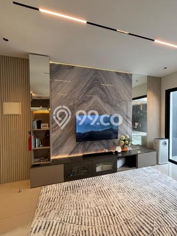 Rumah Elit Modern Tanpa Renovasi di Gading Serpong Tangerang Rumah Elit Modern Tanpa Renovasi di Gading Serpong Tangerang