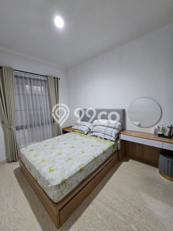 Rumah Elit Modern Tanpa Renovasi di Alam Sutera Tangerang Rumah Elit Modern Tanpa Renovasi di Alam Sutera Tangerang