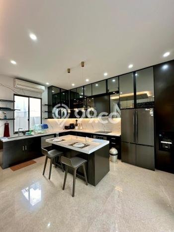 Ready to Use! Premium House LT 202m2 Desain Modern di BSD City Ready to Use! Premium House LT 202m2 Desain Modern di BSD City