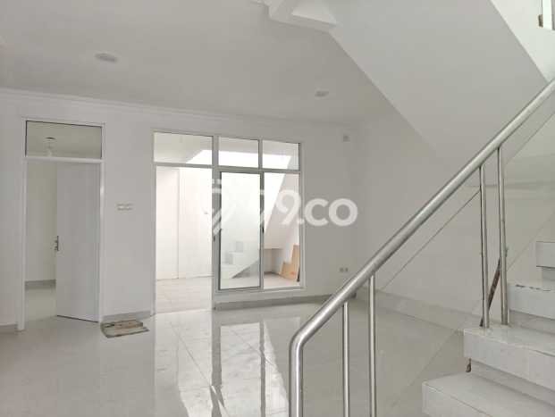 Hunian Asri , Lingkungan Tenang - LT 120m2m² Hunian Asri , Lingkungan Tenang - LT 120m2m²