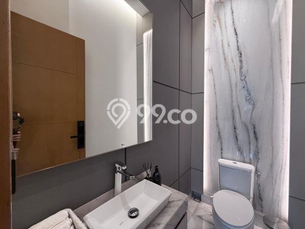 Dijual Rumah Luas Megah Dengan View Eksklusif di BSD, Tangerang Dijual Rumah Luas Megah Dengan View Eksklusif di BSD, Tangerang