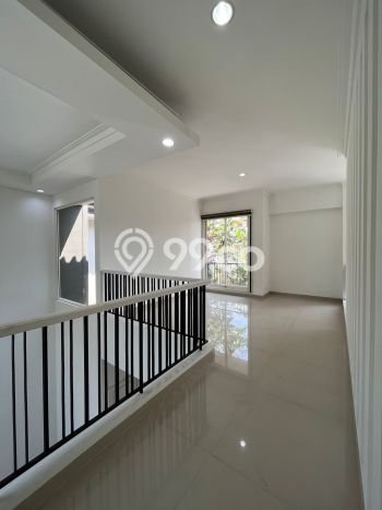 Rumah Luxury Modern Tanpa Renovasi di Alam Sutera Tangerang Rumah Luxury Modern Tanpa Renovasi di Alam Sutera Tangerang