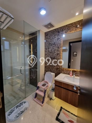 Rumah Elit Modern Siap Huni di BSD Tangerang Rumah Elit Modern Siap Huni di BSD Tangerang