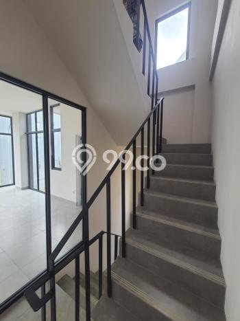 Ruko Paling Dicari LB 107m2 Dijual di BSD Ruko Paling Dicari LB 107m2 Dijual di BSD