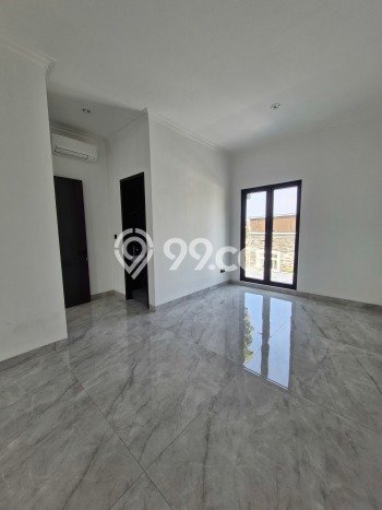 Rumah Mewah LB 300m2 Siap Huni Desain Elegan di BSD Avani, Tangerang Rumah Mewah LB 300m2 Siap Huni Desain Elegan di BSD Avani, Tangerang