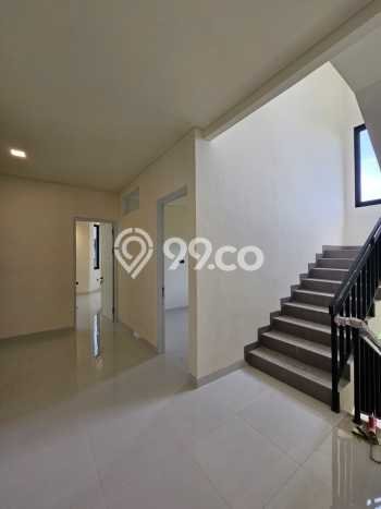 Dijual Rumah Mewah Megah Dengan View Eksklusif di BSD, Tangerang Dijual Rumah Mewah Megah Dengan View Eksklusif di BSD, Tangerang