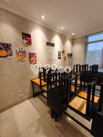 AREA KOMERSIAL! Ruko di , Luas 107m2m², Lokasi Premium AREA KOMERSIAL! Ruko di , Luas 107m2m², Lokasi Premium