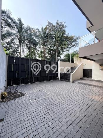 Dijual Rumah Luas Megah Dengan View Eksklusif di BSD, Tangerang Dijual Rumah Luas Megah Dengan View Eksklusif di BSD, Tangerang