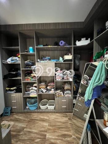 Rumah Elit Modern Tanpa Renovasi di Gading Serpong Tangerang Rumah Elit Modern Tanpa Renovasi di Gading Serpong Tangerang