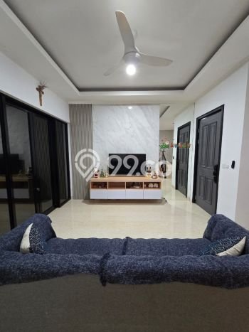 Rumah Elit Modern Tanpa Renovasi di Alam Sutera Tangerang Rumah Elit Modern Tanpa Renovasi di Alam Sutera Tangerang
