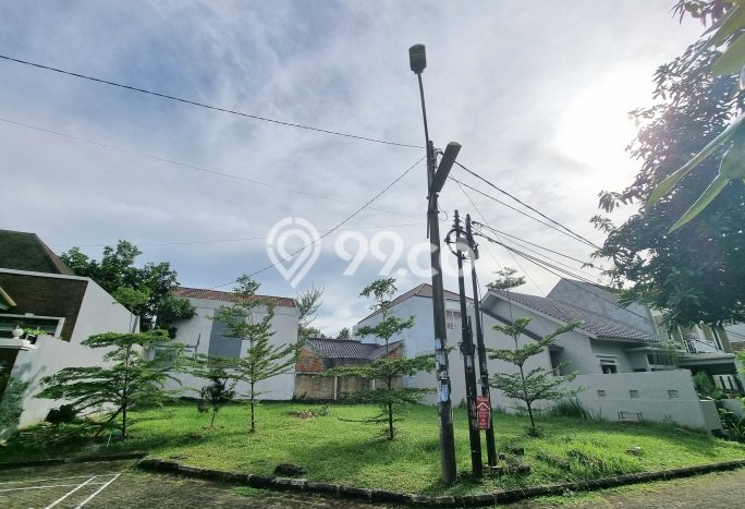 Tanah Dijual Area Strategis di BSD Griya Loka Tangerang 366m2 Tanah Dijual Area Strategis di BSD Griya Loka Tangerang 366m2