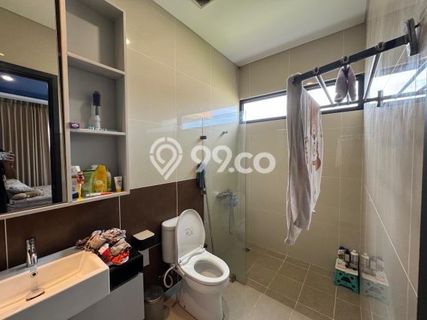 Rumah Luxury Modern Siap Huni di Summarecon Serpong Tangerang Rumah Luxury Modern Siap Huni di Summarecon Serpong Tangerang