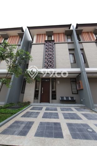Cocok Untuk Investasi! For Sale Kost di BSD Eminent 9 Kamar Cocok Untuk Investasi! For Sale Kost di BSD Eminent 9 Kamar
