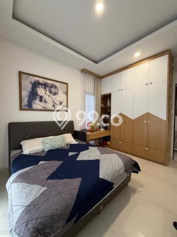For Sale! Luxury House LT 180m2 Desain Elegan di Gading Serpong For Sale! Luxury House LT 180m2 Desain Elegan di Gading Serpong