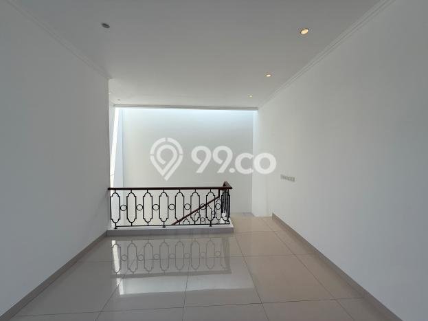 Rumah Elit Modern Siap Huni di BSD De Park Tangerang Rumah Elit Modern Siap Huni di BSD De Park Tangerang