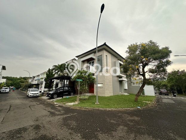 Hunian Mewah LB 225m2 Siap Pakai Desain Elegan di BSD The Icon, Tangerang Hunian Mewah LB 225m2 Siap Pakai Desain Elegan di BSD The Icon, Tangerang