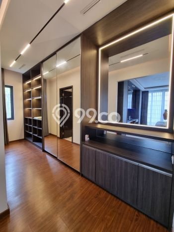 Rumah Elit Modern Siap Huni di BSD Tangerang Rumah Elit Modern Siap Huni di BSD Tangerang