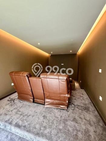 Ready to Use! Premium House LT 202m2 Desain Modern di BSD City Ready to Use! Premium House LT 202m2 Desain Modern di BSD City