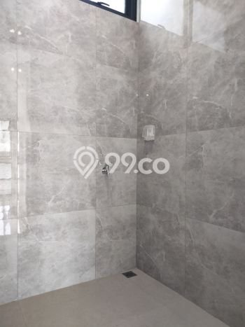 Ruko Dijual di BSD LT 126m2, LB 236m2 untuk Investasi Ruko Dijual di BSD LT 126m2, LB 236m2 untuk Investasi
