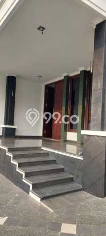 BEST DEAL! Rumah di Rawamangun, 4 KT, Dekat Pusat Kota, LT 545m² LB 400m² BEST DEAL! Rumah di Rawamangun, 4 KT, Dekat Pusat Kota, LT 545m² LB 400m²
