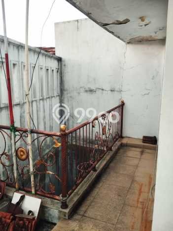 For Sale Rumah 4 Kamar Lokasi Strategis Nyaman dan Strategis di Pasar Rebo For Sale Rumah 4 Kamar Lokasi Strategis Nyaman dan Strategis di Pasar Rebo