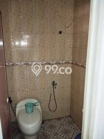 For Sale Rumah 4 Kamar Lokasi Strategis Nyaman dan Strategis di Pasar Rebo For Sale Rumah 4 Kamar Lokasi Strategis Nyaman dan Strategis di Pasar Rebo