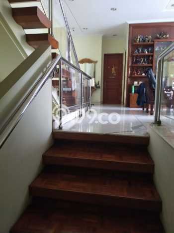 Rumah Elit Modern Tanpa Renovasi di Tamansari Jakarta Barat Rumah Elit Modern Tanpa Renovasi di Tamansari Jakarta Barat