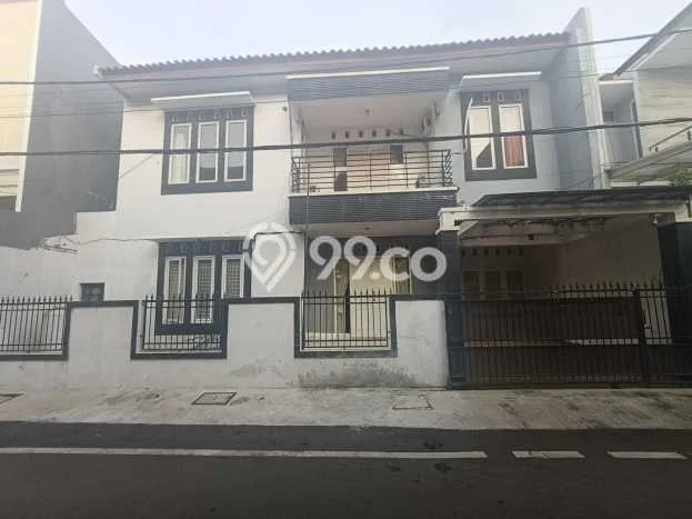 Rumah Cantik Siap Huni Di Cempaka Putih Luas 400m2 Aman Rumah Cantik Siap Huni Di Cempaka Putih Luas 400m2 Aman