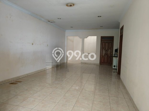 Rumah Luas Asri 4 KT Siap Huni di Jelambar Jakarta Barat Rumah Luas Asri 4 KT Siap Huni di Jelambar Jakarta Barat