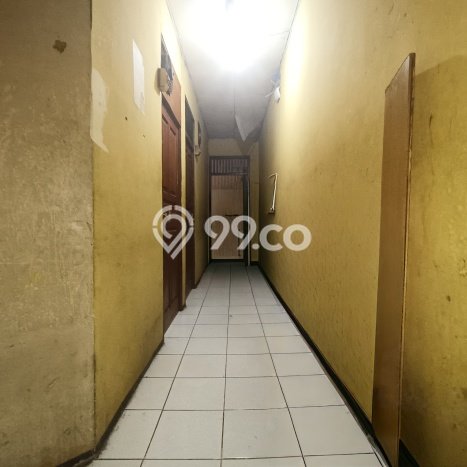 Unit Ruko Dijual di Jakarta Barat LT 75m2 & LB 300m2 Unit Ruko Dijual di Jakarta Barat LT 75m2 & LB 300m2