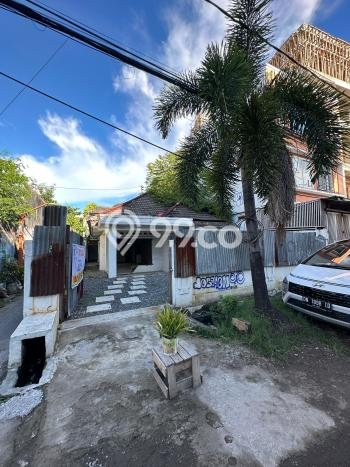 Rumah Siap Disurvey lokasi , Makassar, LT 230m2m² LB 280m2m² Rumah Siap Disurvey lokasi , Makassar, LT 230m2m² LB 280m2m²
