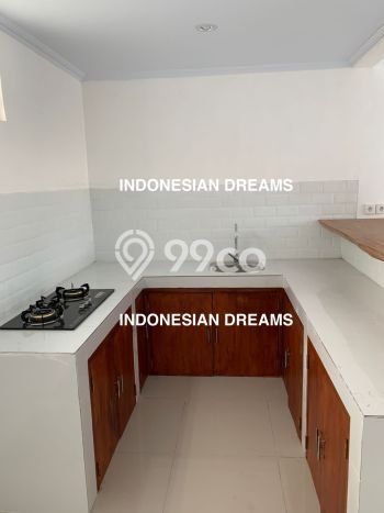 Rumah Sewa Badung LT 300m2 LB 200m2 Kawasan Kerobokan Rumah Sewa Badung LT 300m2 LB 200m2 Kawasan Kerobokan