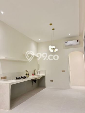 Rumah Bagus Siap Pakai Di Kerobokan Luas 150m2 Lokasi Strategis Rumah Bagus Siap Pakai Di Kerobokan Luas 150m2 Lokasi Strategis