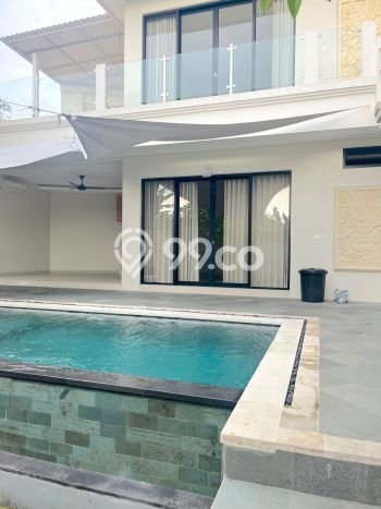 Rumah Cantik Siap Pakai Di Pererenan Luas 250m2 Aman Rumah Cantik Siap Pakai Di Pererenan Luas 250m2 Aman