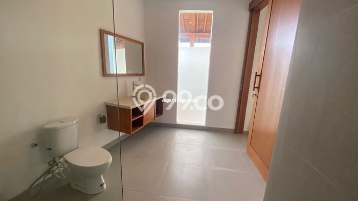 Lokasi strategis! Rumah siap pakai disewakan di Seseh LB 175m2 Lokasi strategis! Rumah siap pakai disewakan di Seseh LB 175m2