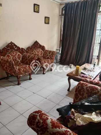 Rumah Strategis Minimalis Lb 240m2 di Kebomas, Gresik Rumah Strategis Minimalis Lb 240m2 di Kebomas, Gresik
