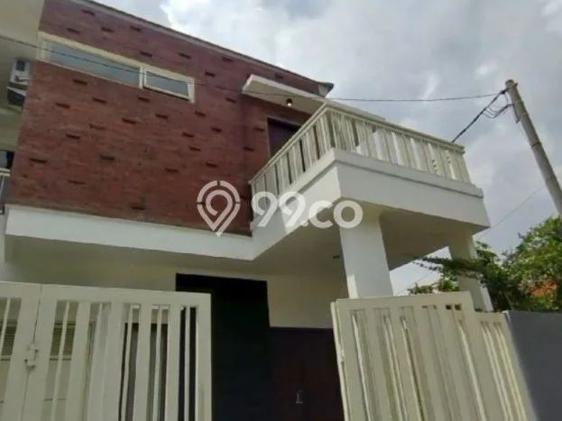 Rumah Strategis LT 175m2m² / LB 150m2m² di Lokasi Strategis Sidoarjo, Sidoarjo Rumah Strategis LT 175m2m² / LB 150m2m² di Lokasi Strategis Sidoarjo, Sidoarjo