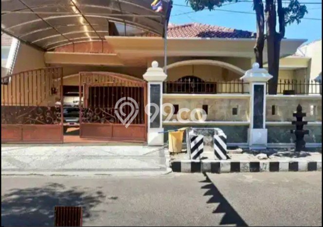 Dijual Hunian Mewah dengan Fasilitas Sekitar Lengkap di Sukolilo, Surabaya Dijual Hunian Mewah dengan Fasilitas Sekitar Lengkap di Sukolilo, Surabaya