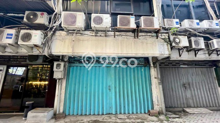 Ruko bagus disewakan di Krembangan Surabaya dengan LB 208m2 harga sewa terbaik Ruko bagus disewakan di Krembangan Surabaya dengan LB 208m2 harga sewa terbaik