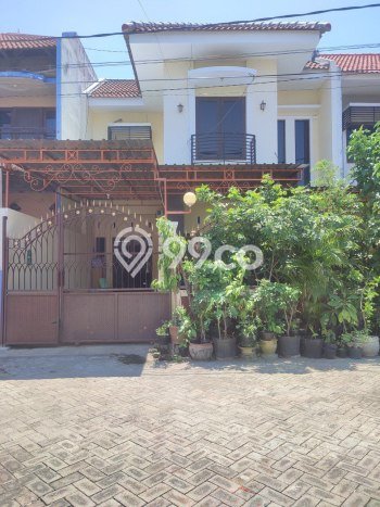 Jual Rumah Strategis Bagus Punya 4 KT di Tambaksari Surabaya SHM Jual Rumah Strategis Bagus Punya 4 KT di Tambaksari Surabaya SHM