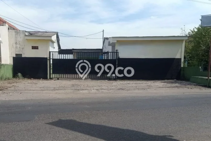 Unit Gudang Dijual di Buduran Sidoarjo Luas Bangunan 1562m2 Unit Gudang Dijual di Buduran Sidoarjo Luas Bangunan 1562m2