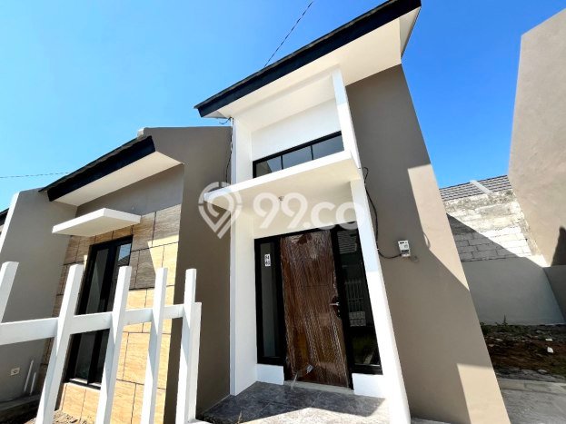 Dijual Cepat Rumah Favorit Siap Huni LB 36m2 di Waru, Sidoarjo Dijual Cepat Rumah Favorit Siap Huni LB 36m2 di Waru, Sidoarjo