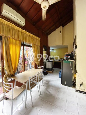 Dijual Rumah Strategis Bagus Punya 3 KT di Rungkut Surabaya SHM Dijual Rumah Strategis Bagus Punya 3 KT di Rungkut Surabaya SHM