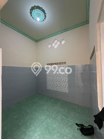 For Sale Rumah 4 Kamar Lokasi Strategis Nyaman dan Strategis di Kenjeran For Sale Rumah 4 Kamar Lokasi Strategis Nyaman dan Strategis di Kenjeran