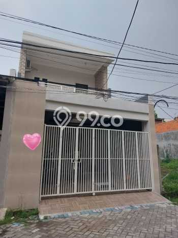 Dijual Rumah 4 Kamar Lokasi Ideal Bagus dan Strategis di Sukolilo Dijual Rumah 4 Kamar Lokasi Ideal Bagus dan Strategis di Sukolilo