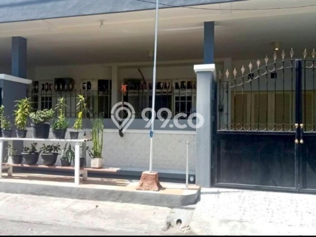 Jual Rumah Luas Elegan Dengan View Cantik di Wonorejo, Surabaya Jual Rumah Luas Elegan Dengan View Cantik di Wonorejo, Surabaya
